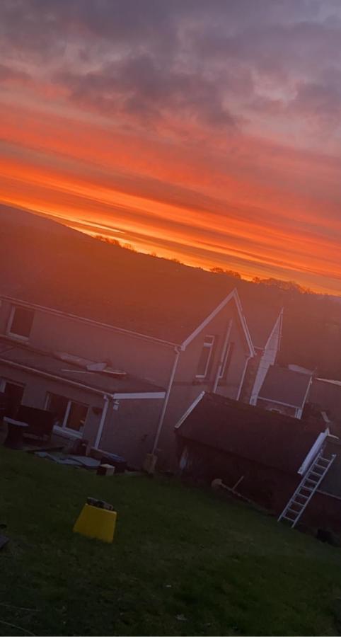 לאנלי Clydach Cottages מראה חיצוני תמונה