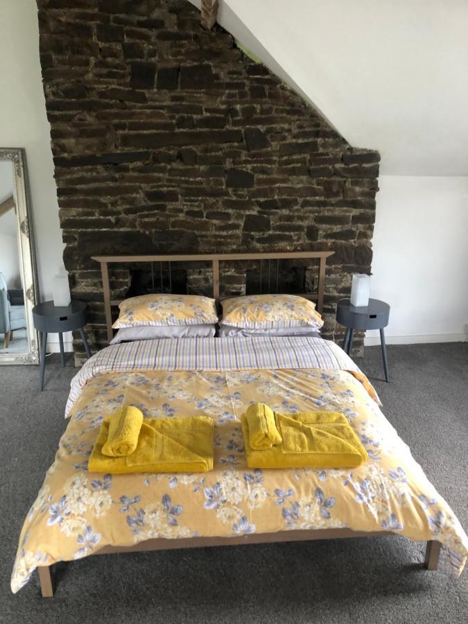 לאנלי Clydach Cottages מראה חיצוני תמונה